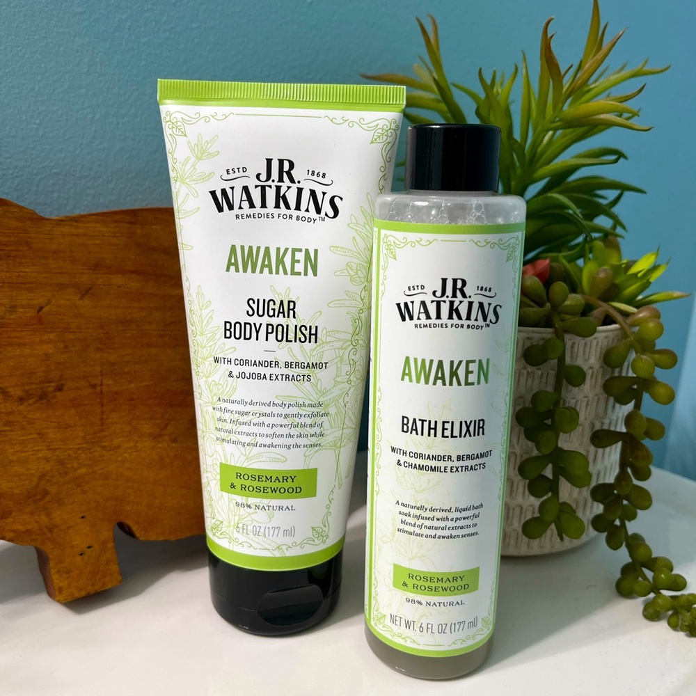 New JR Watkins Natural Awaken Body Care Set
